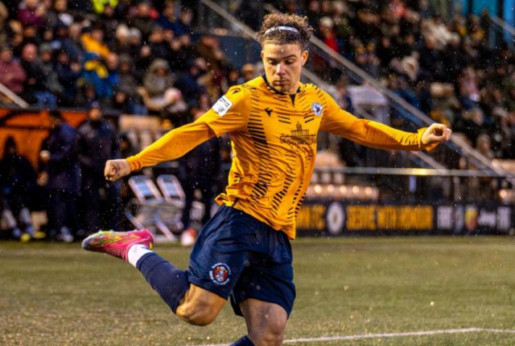 Goddard's last-gasp penalty completes Rebels' remarkable comeback against Totton