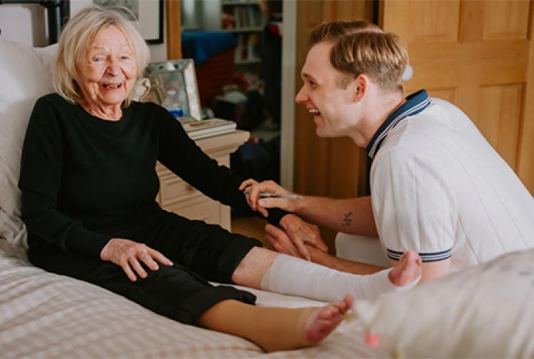 Filmmaker is inspired by struggles of everyday life