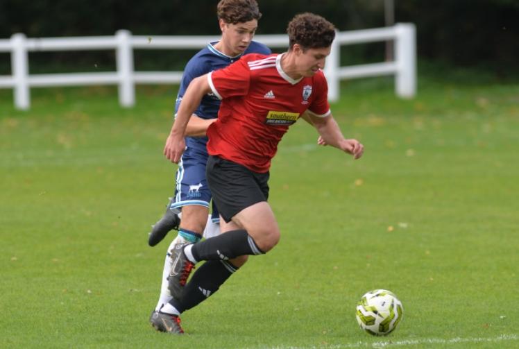 Nowell scores hat-trick as Woodcote progress in cup