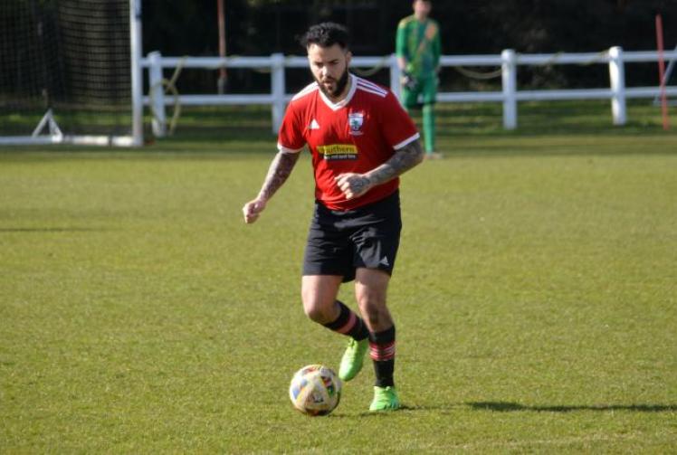 Last-gasp strike deprives visitors of all three points