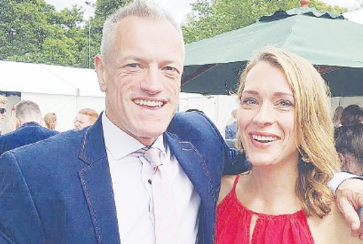 &pound;10,000 raised by party in memory of rugby veteran